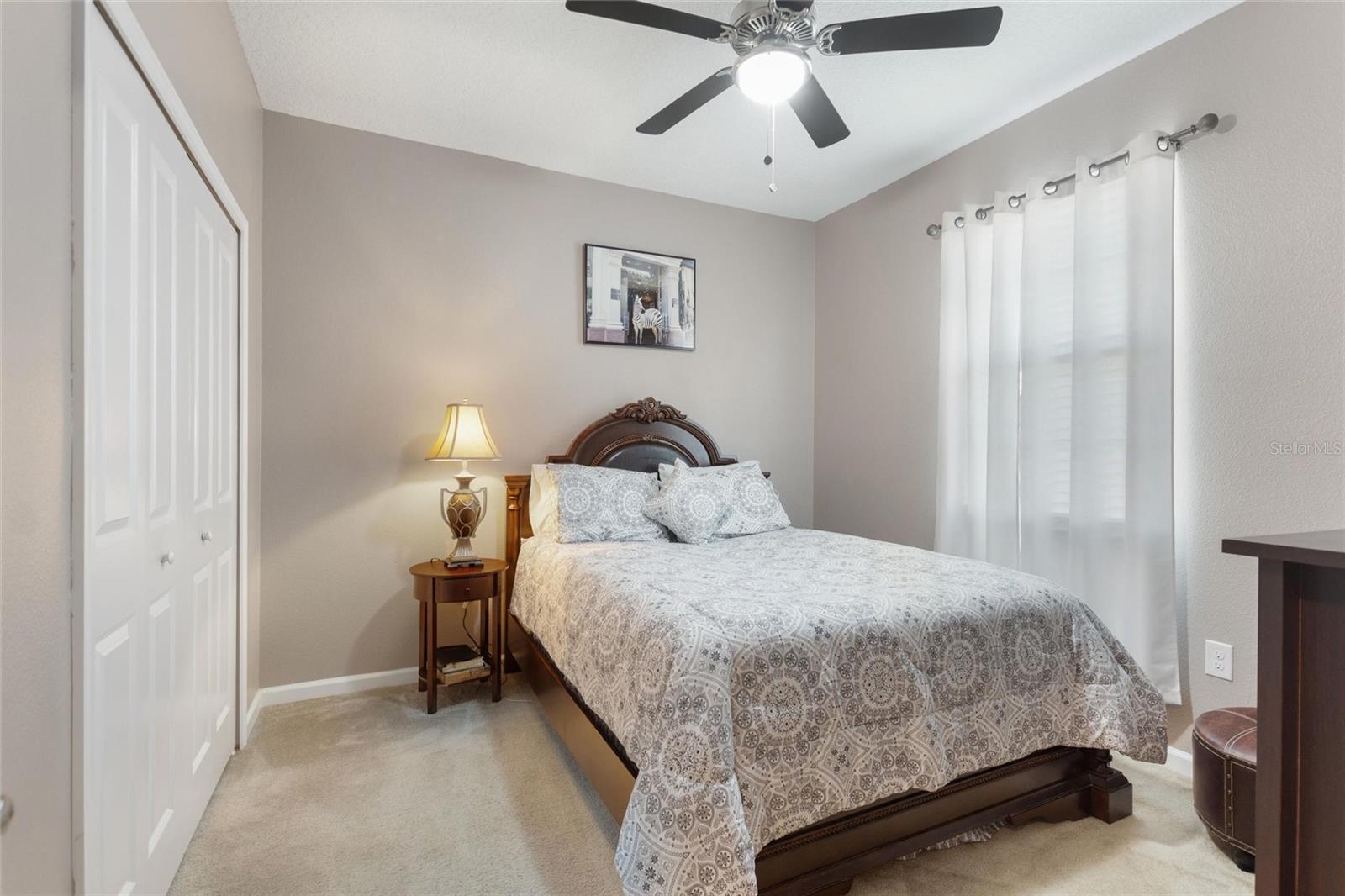 GOLDEN RDG - Residential