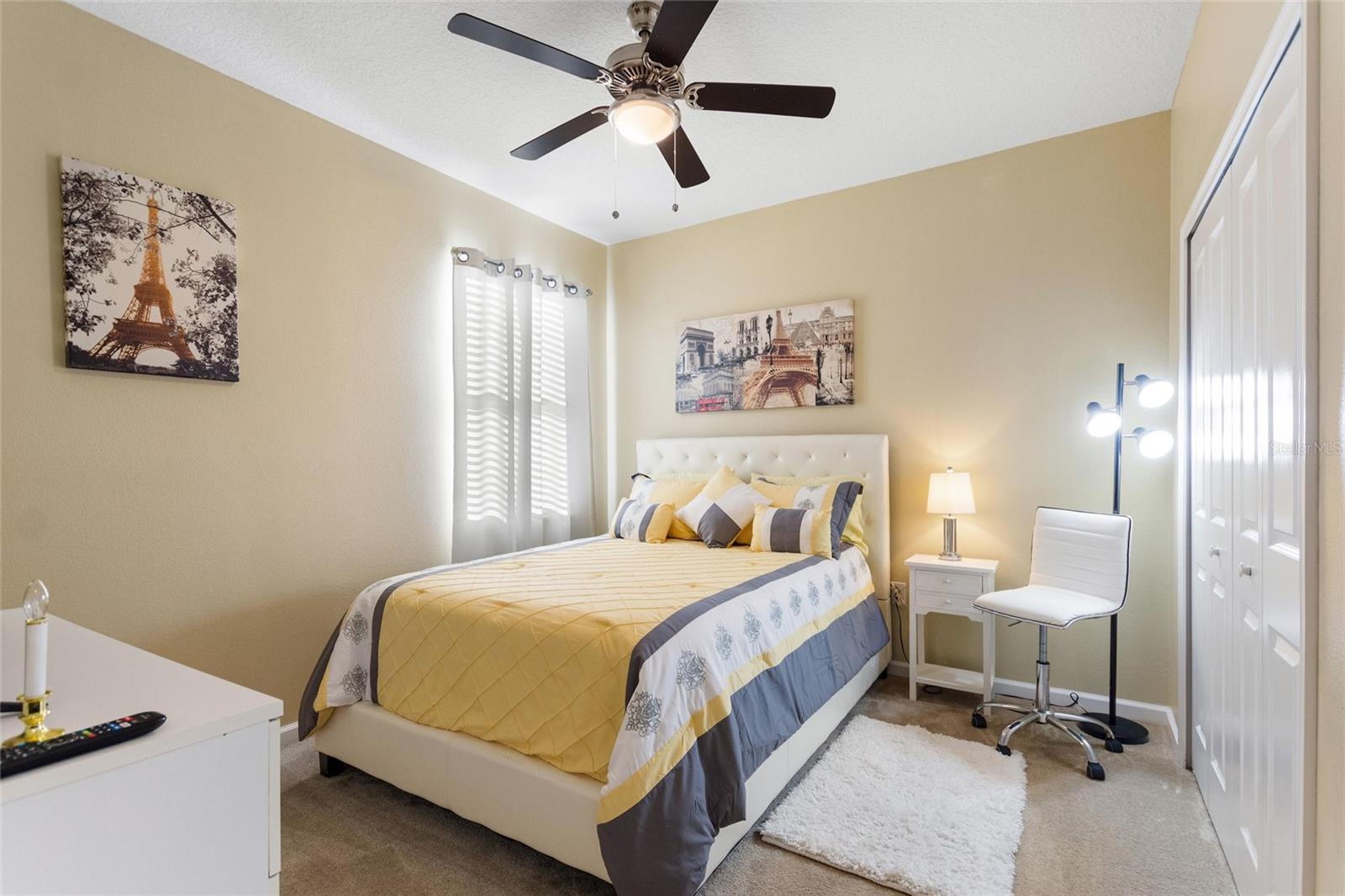 GOLDEN RDG - Residential