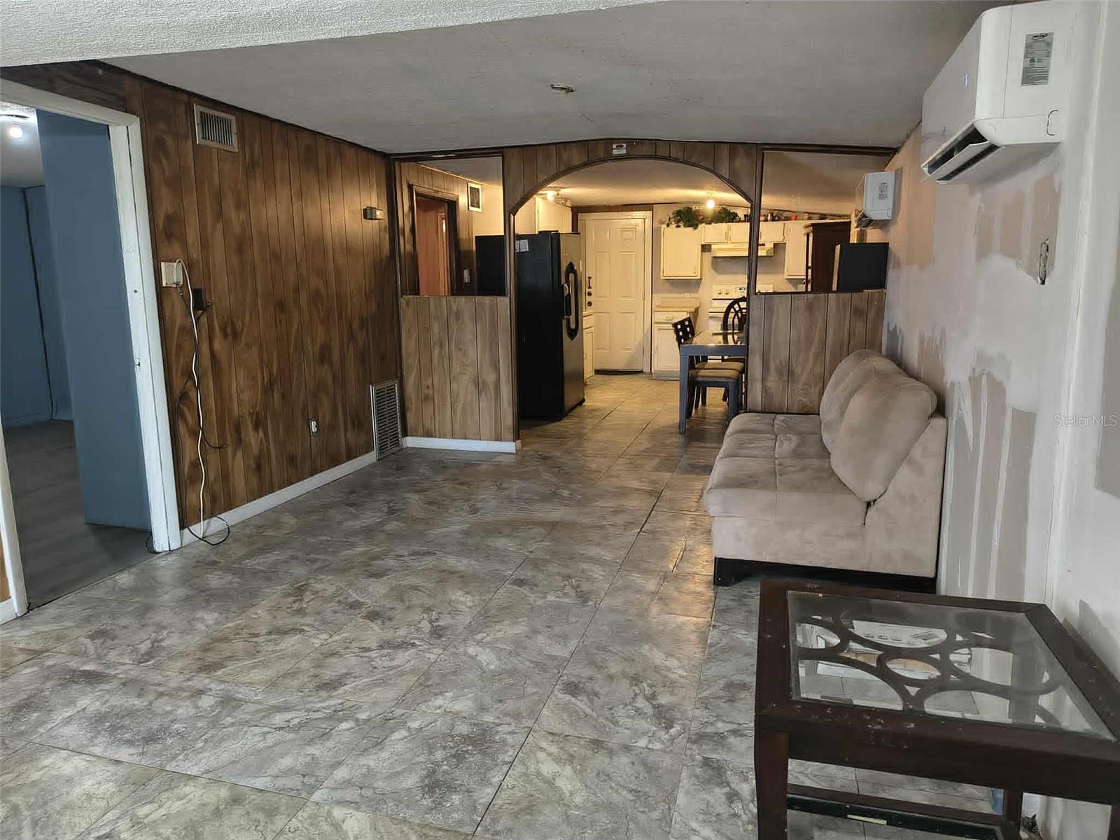 611 SHORT STREET
