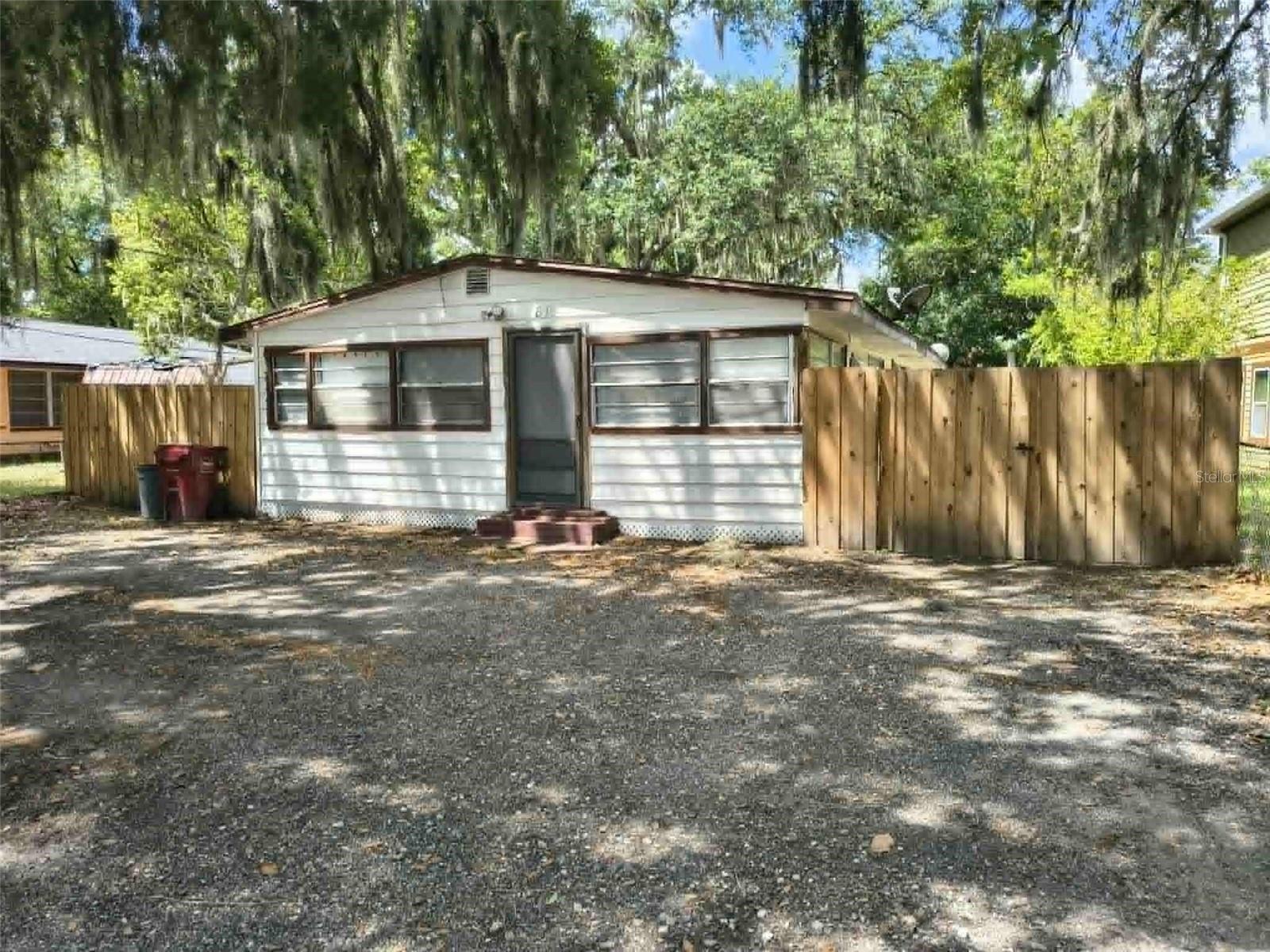 611 SHORT STREET