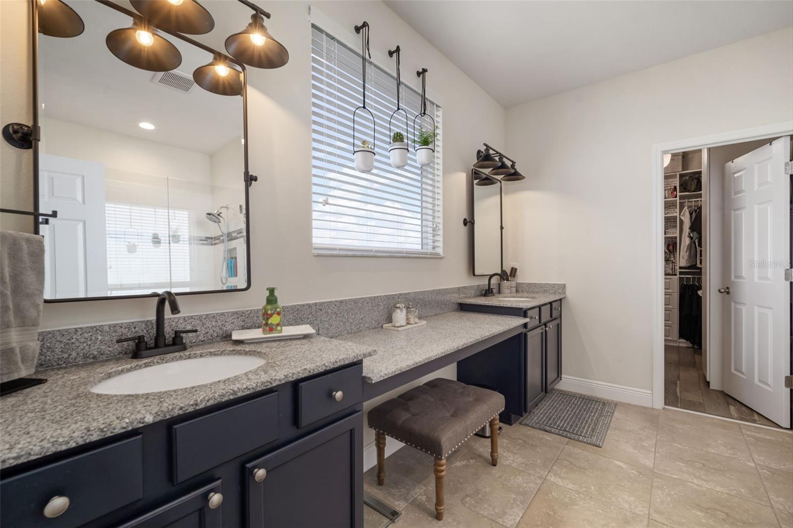 LONG LAKE RANCH - Residential Lease