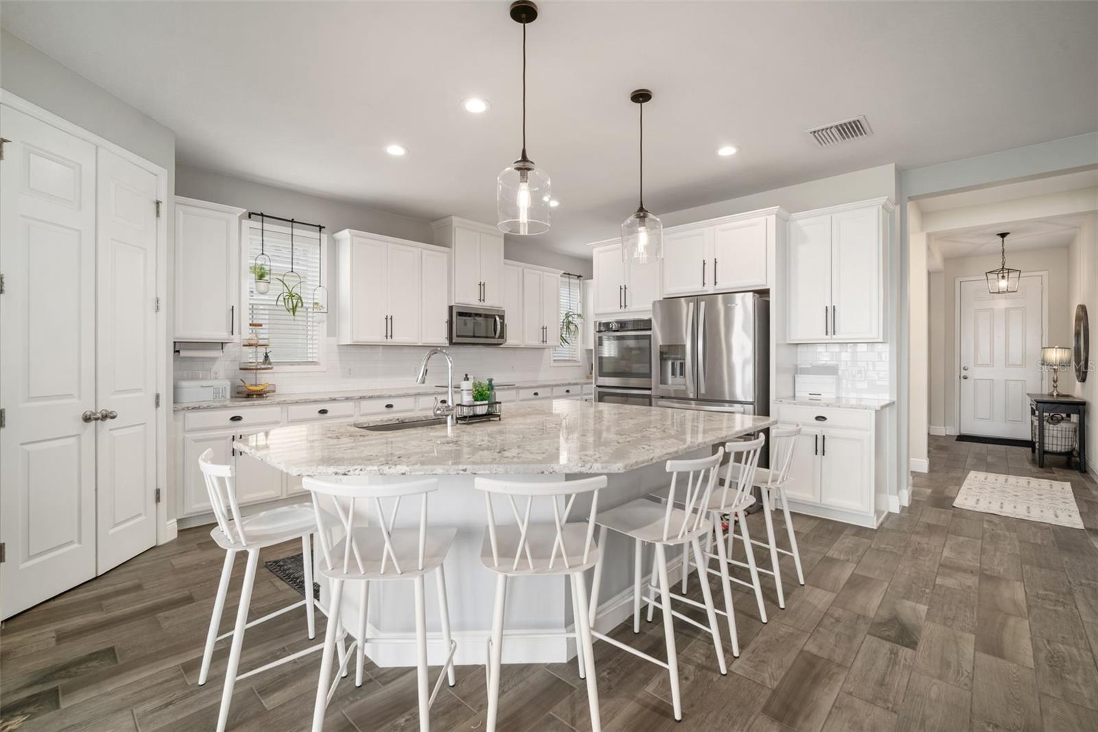 LONG LAKE RANCH - Residential Lease