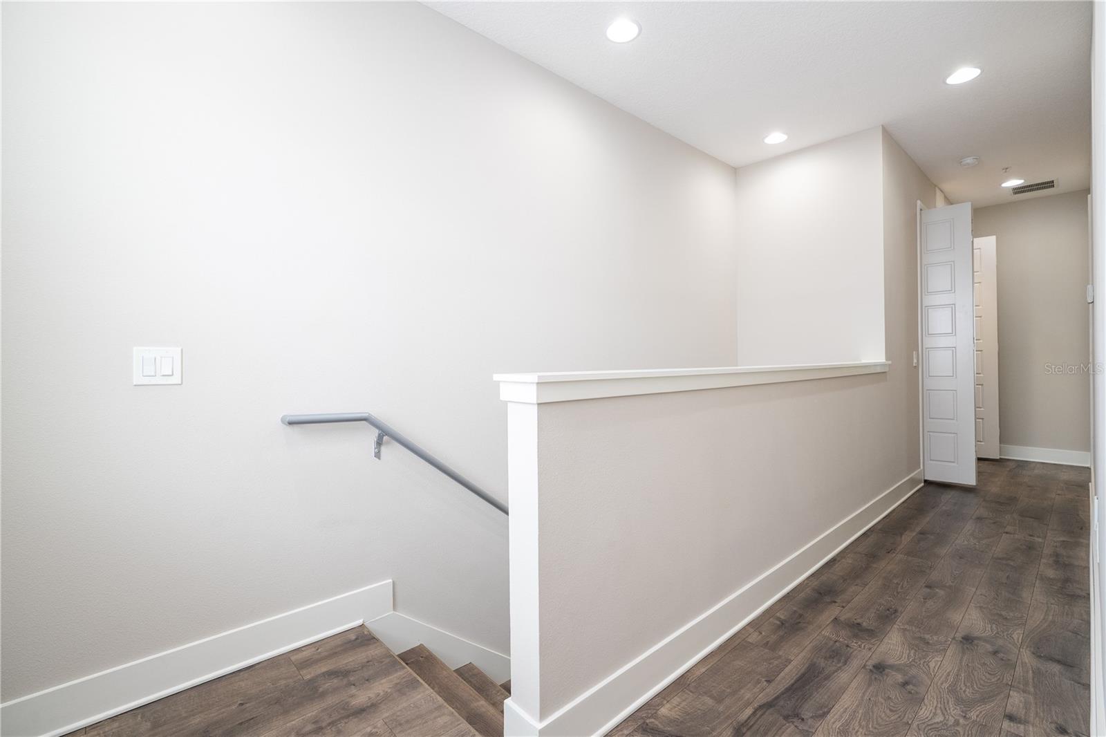 GRANT STREET TWNHMS - Residential