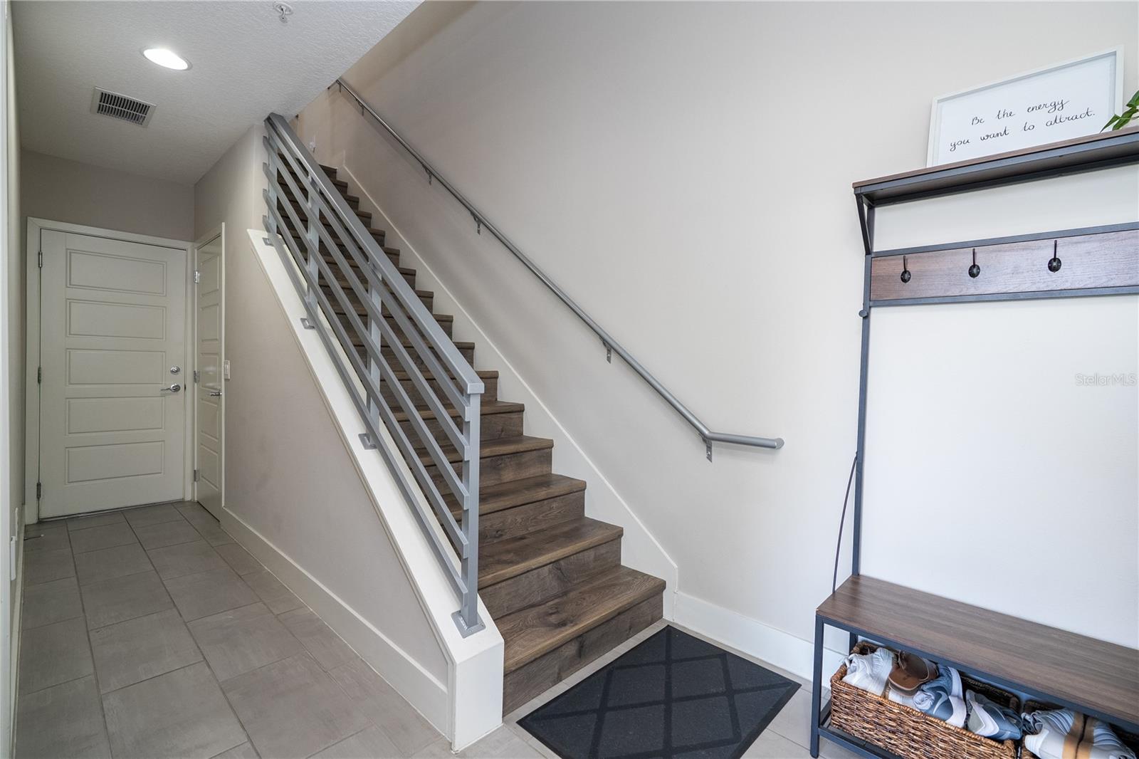 GRANT STREET TWNHMS - Residential