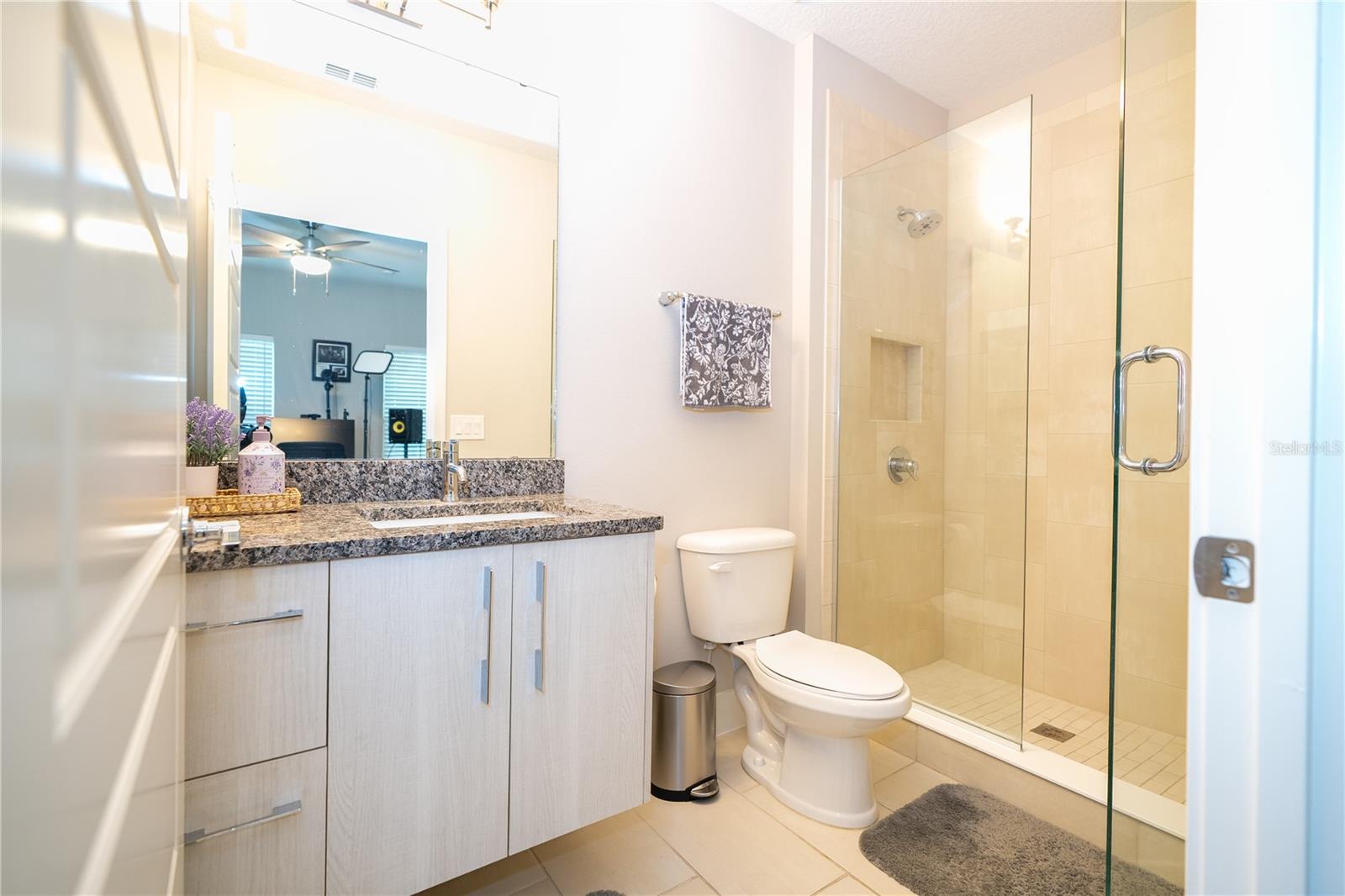 GRANT STREET TWNHMS - Residential