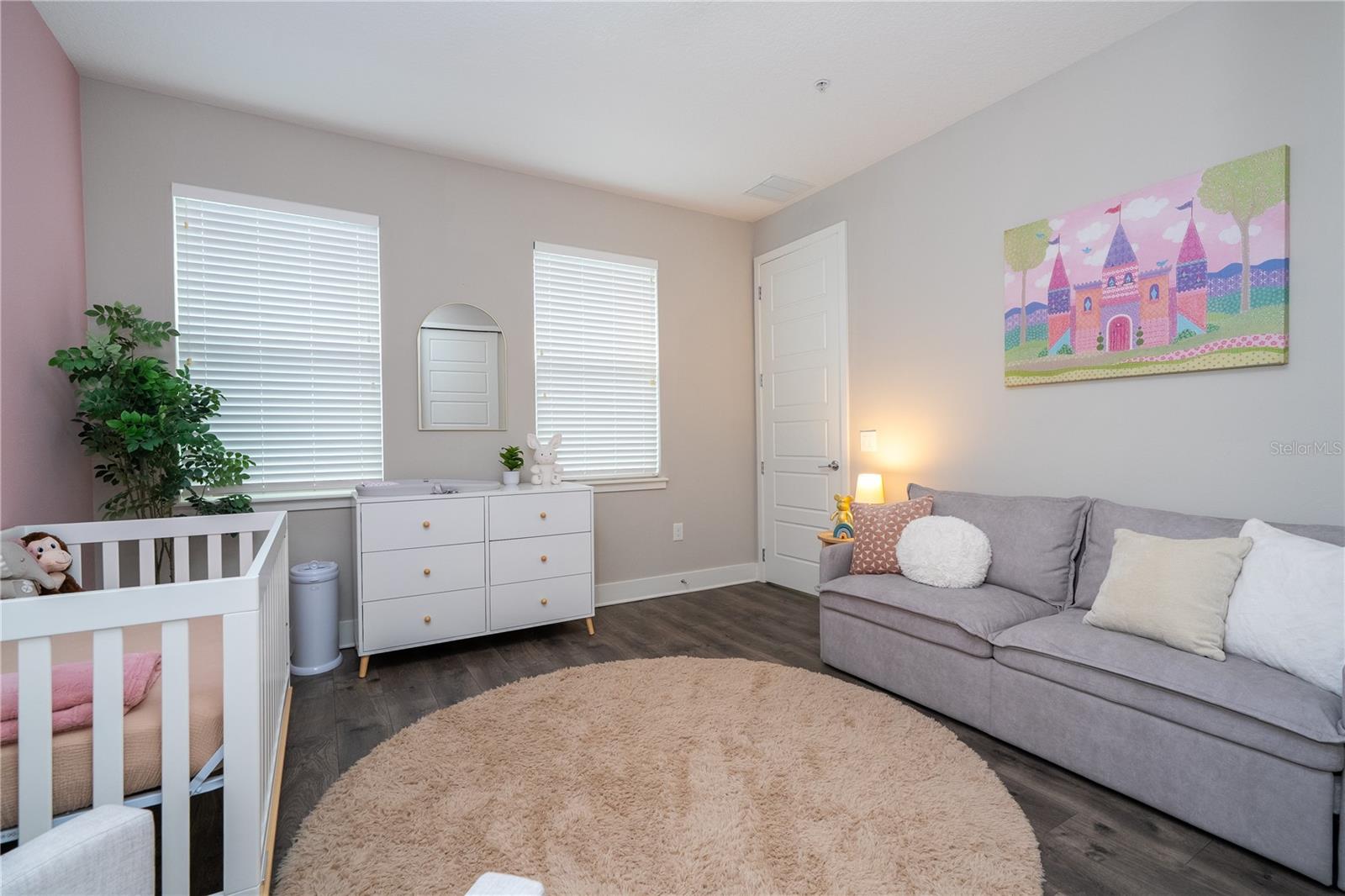 GRANT STREET TWNHMS - Residential