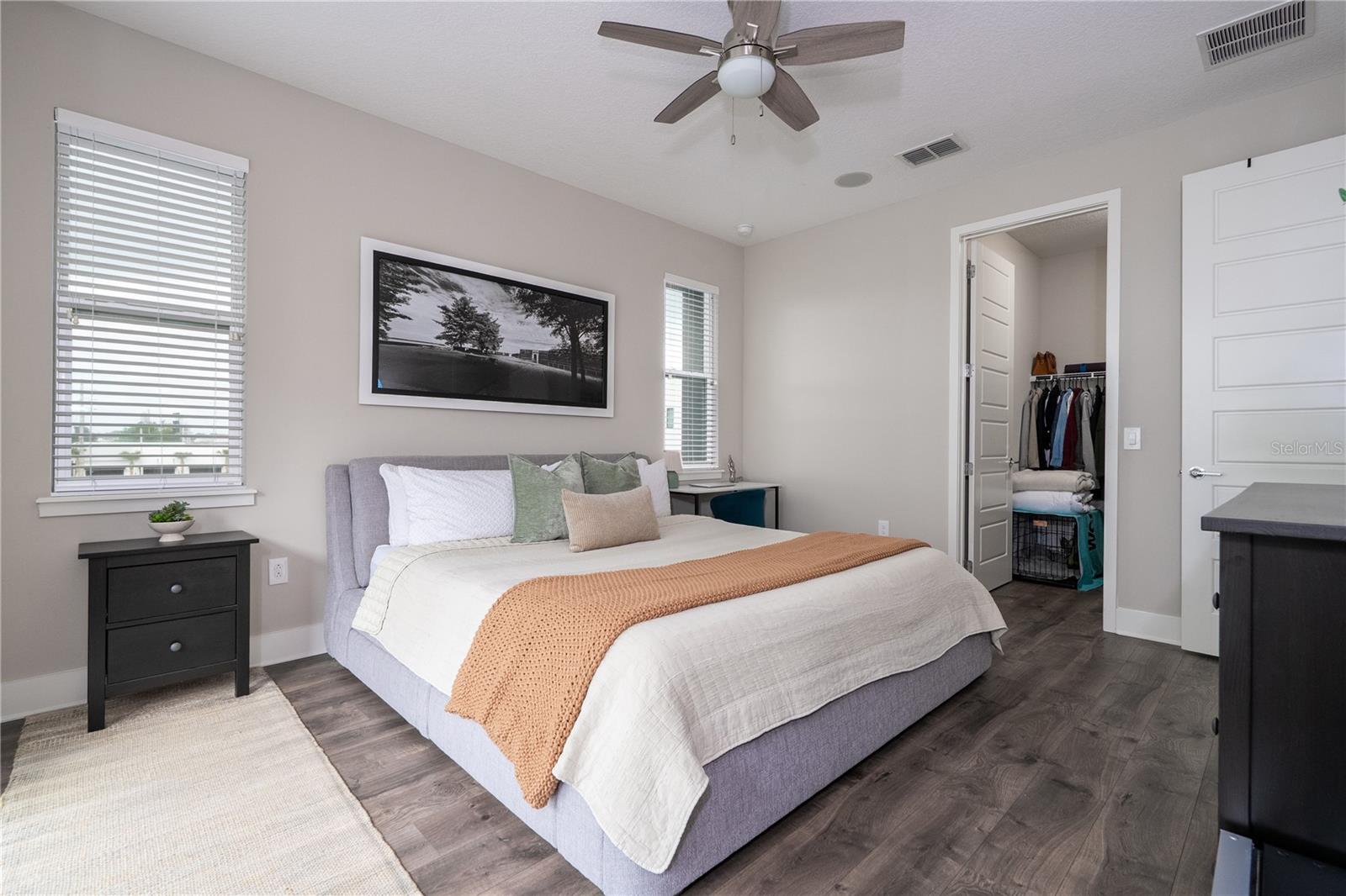 GRANT STREET TWNHMS - Residential