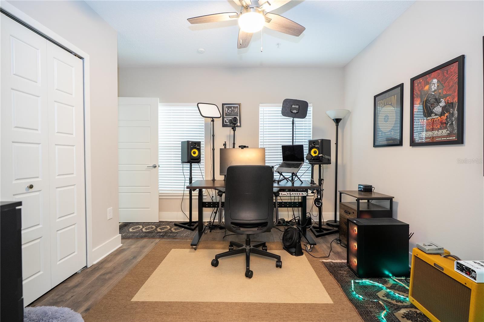 GRANT STREET TWNHMS - Residential