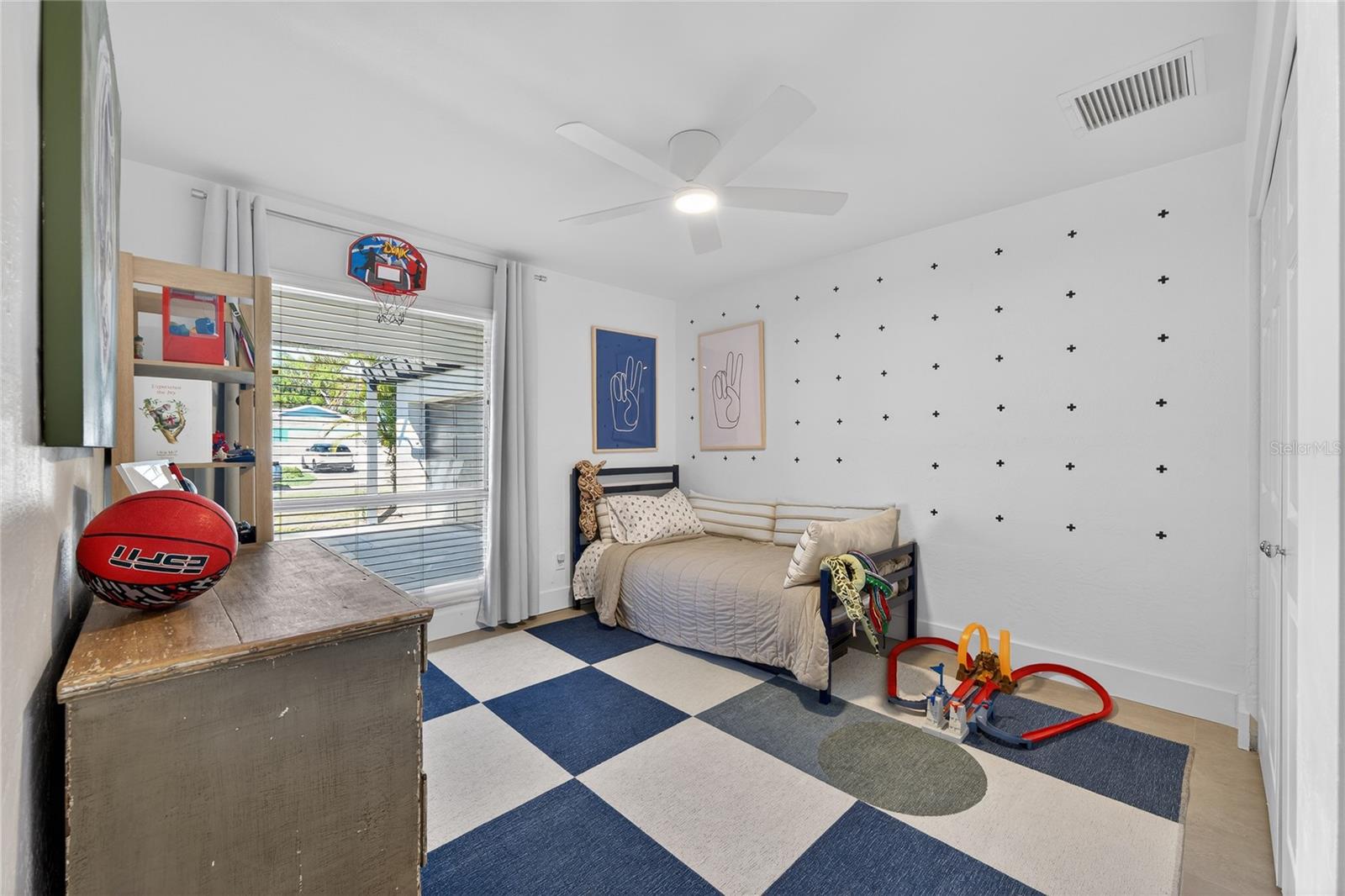 PATRICIAN POINT - Residential