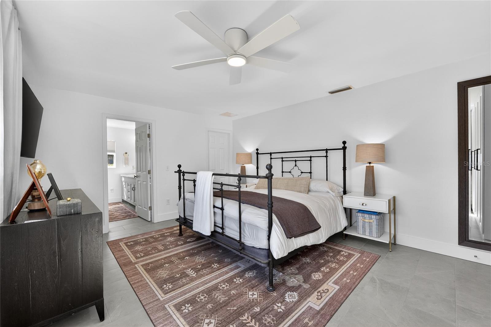 PATRICIAN POINT - Residential