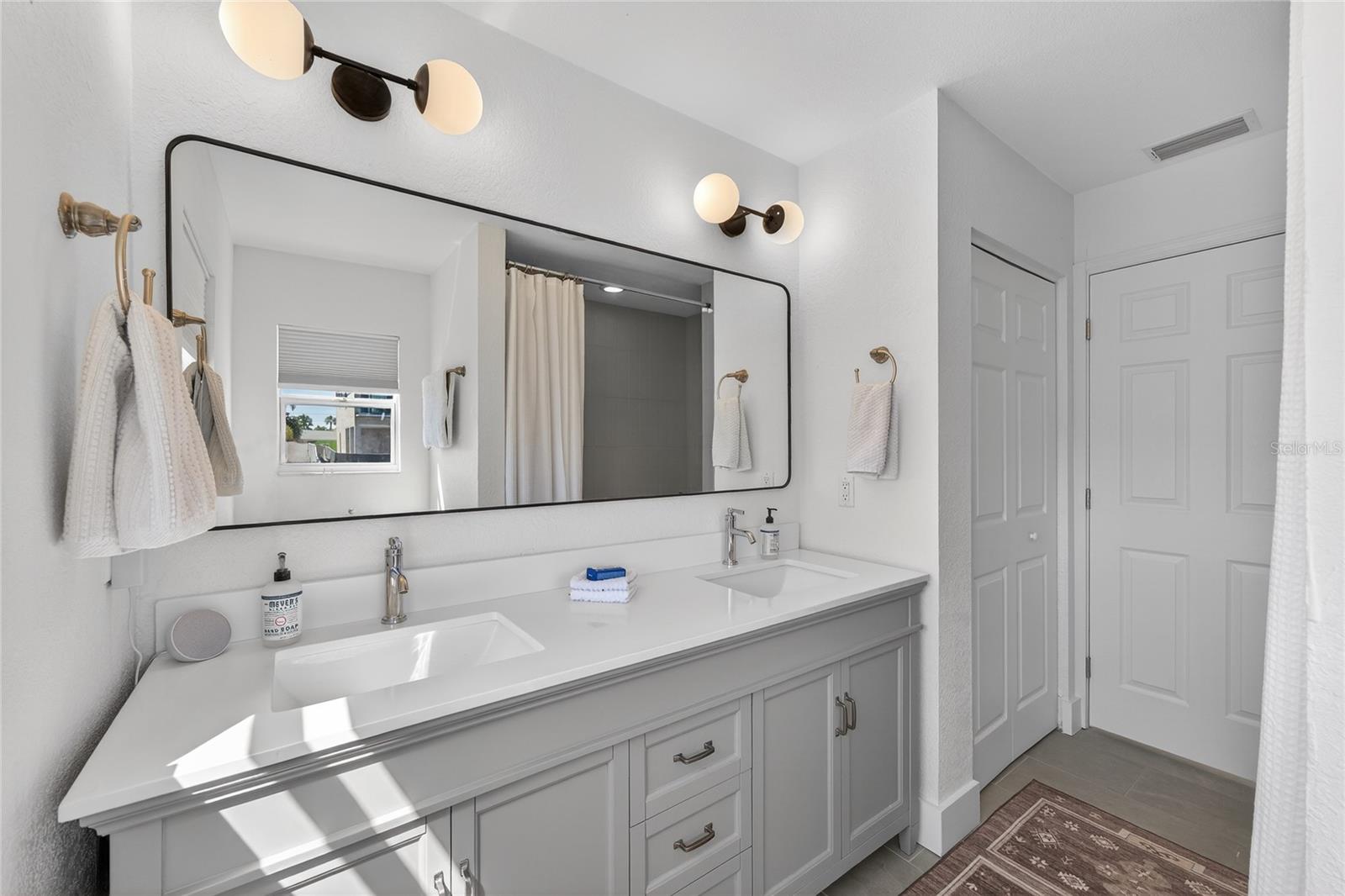 PATRICIAN POINT - Residential