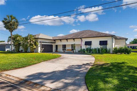 Photo of 4091 13th Way NE, St Petersburg, FL 33703 (MLS # TB8428016)