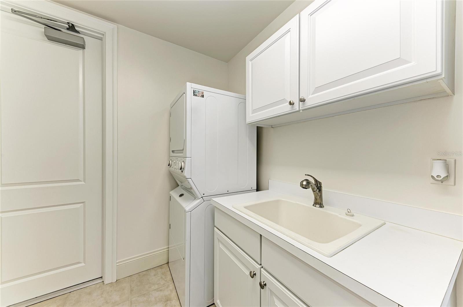 RIVIERA DUNES MARINA CONDO - Residential