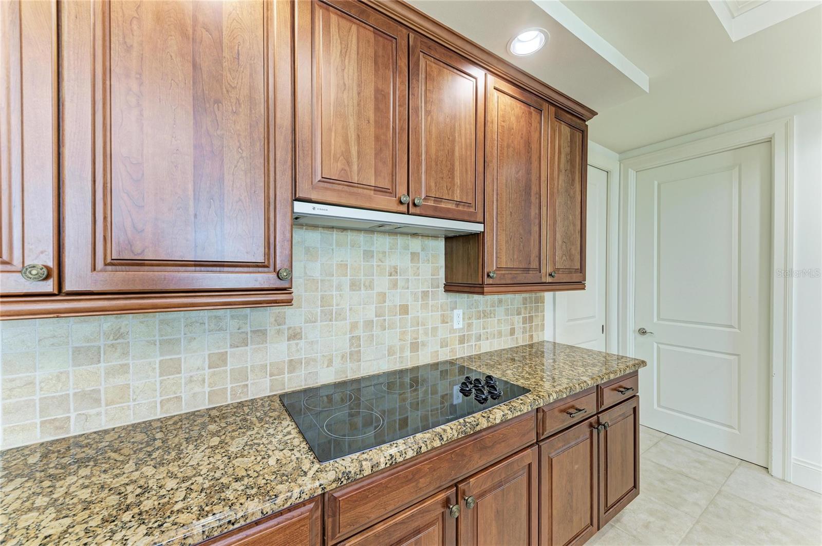 RIVIERA DUNES MARINA CONDO - Residential