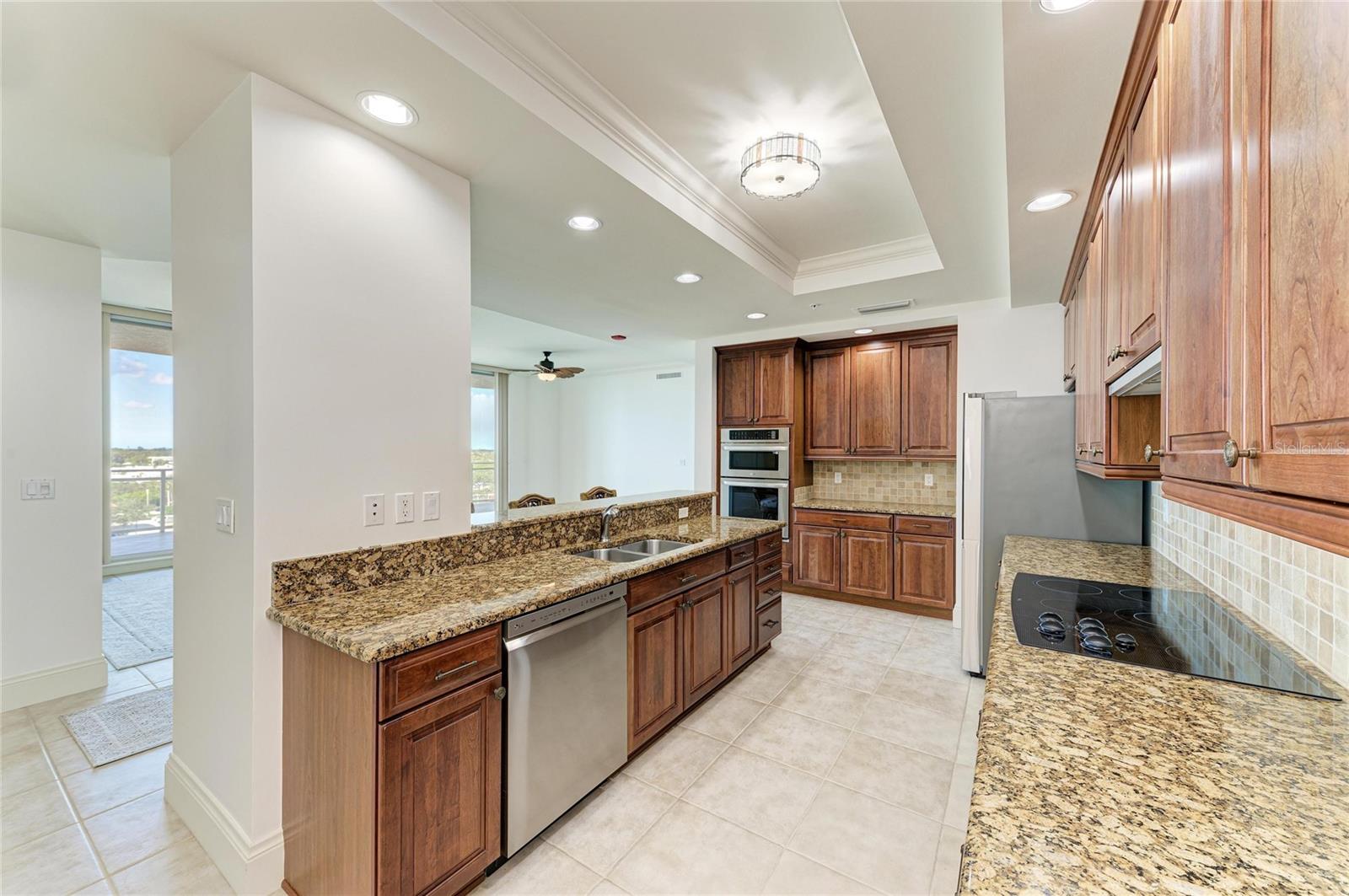 RIVIERA DUNES MARINA CONDO - Residential