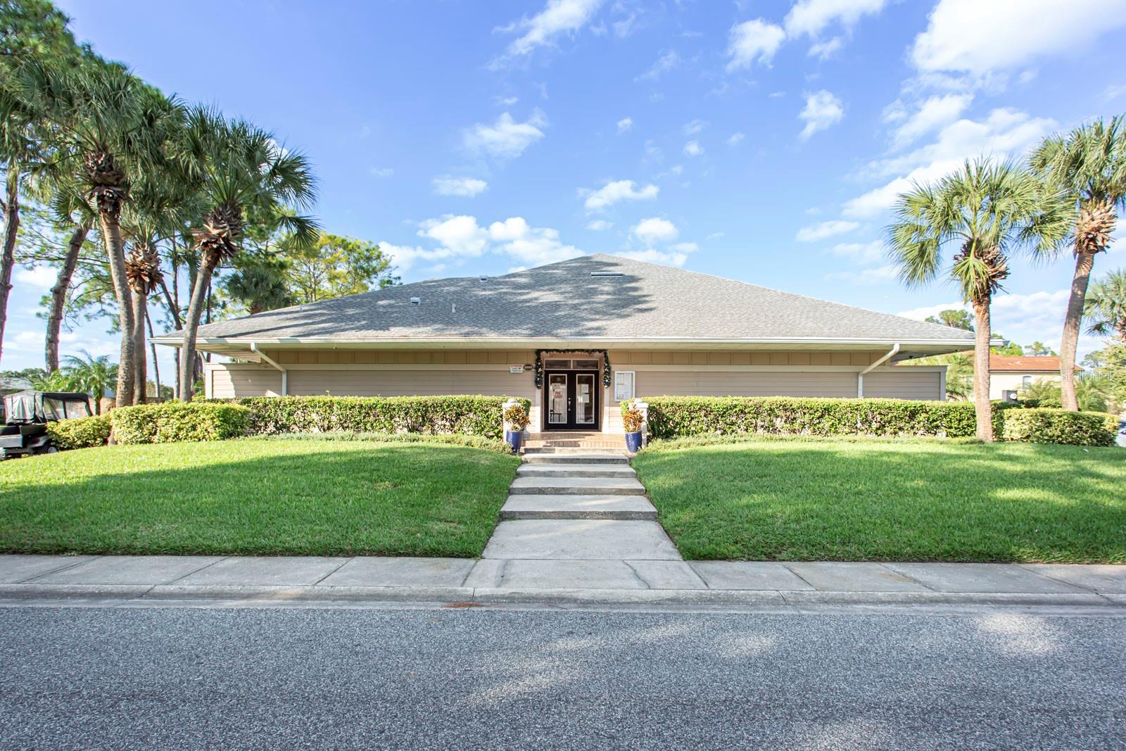 LAKEVIEW CONDO 01 - Residential