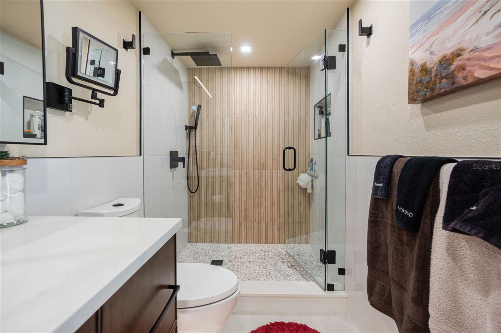 POINTE ON MIDNIGHT PASS - Residential