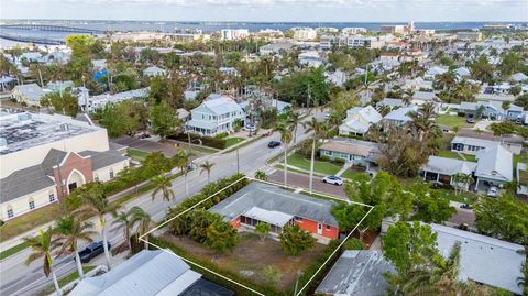 A home in PUNTA GORDA