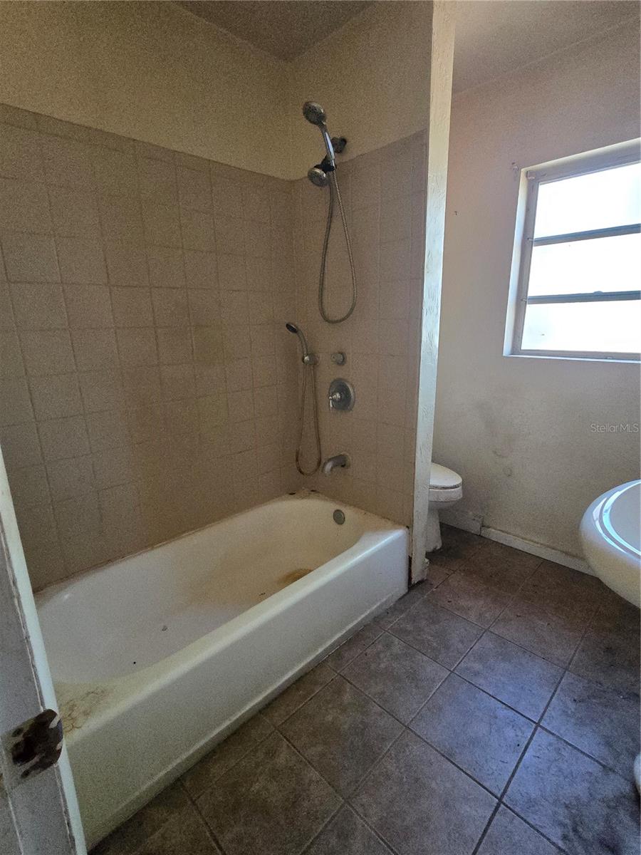 LUCYMAR 2ND ADD - Residential