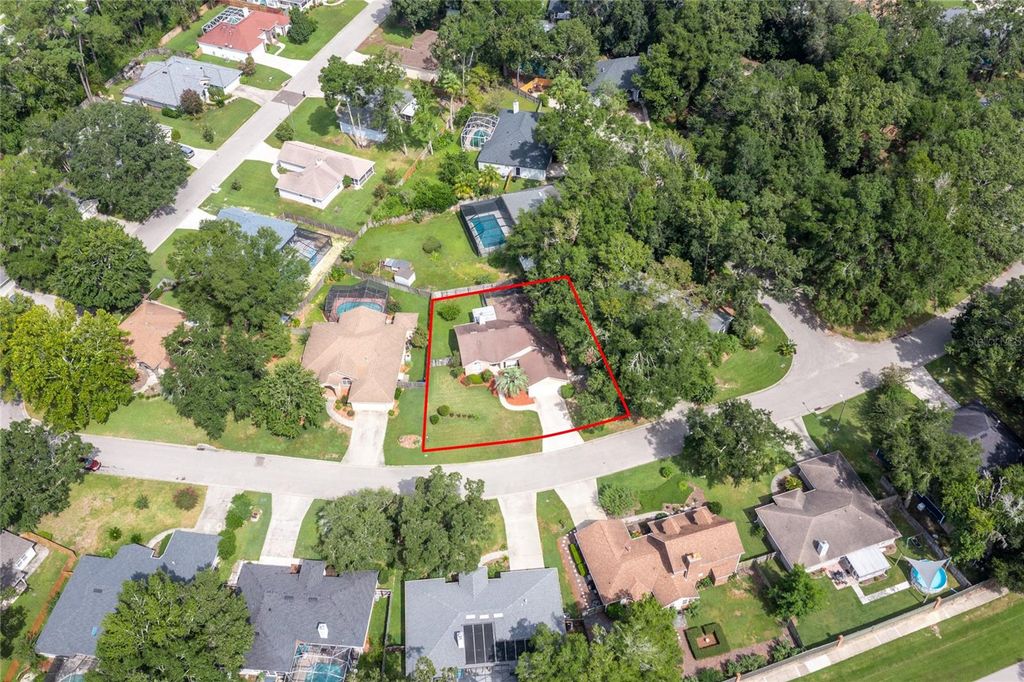 Photo of 11624 NW 13th Lane, Gainesville, FL 32606 (MLS # GC533856)