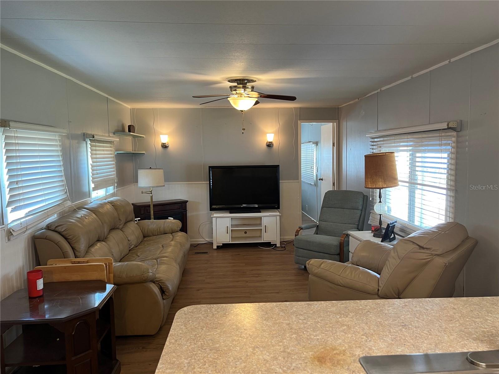 HOLIDAY PARK - Residential