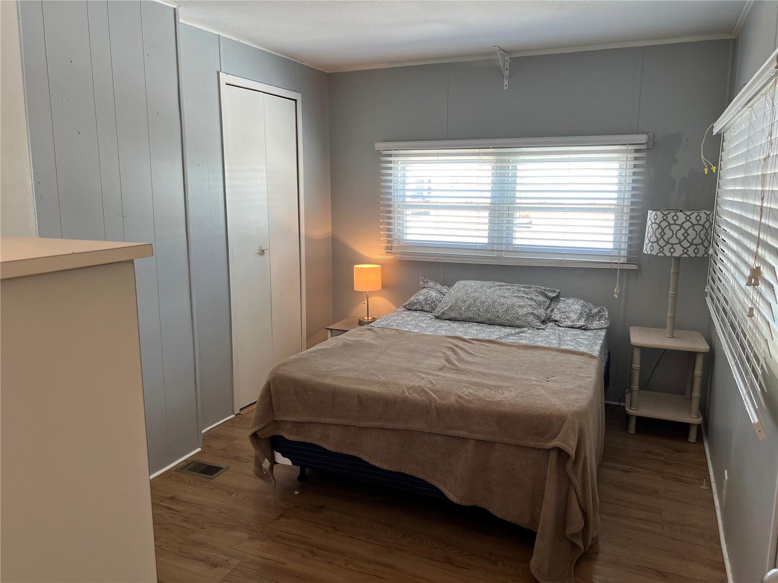 HOLIDAY PARK - Residential