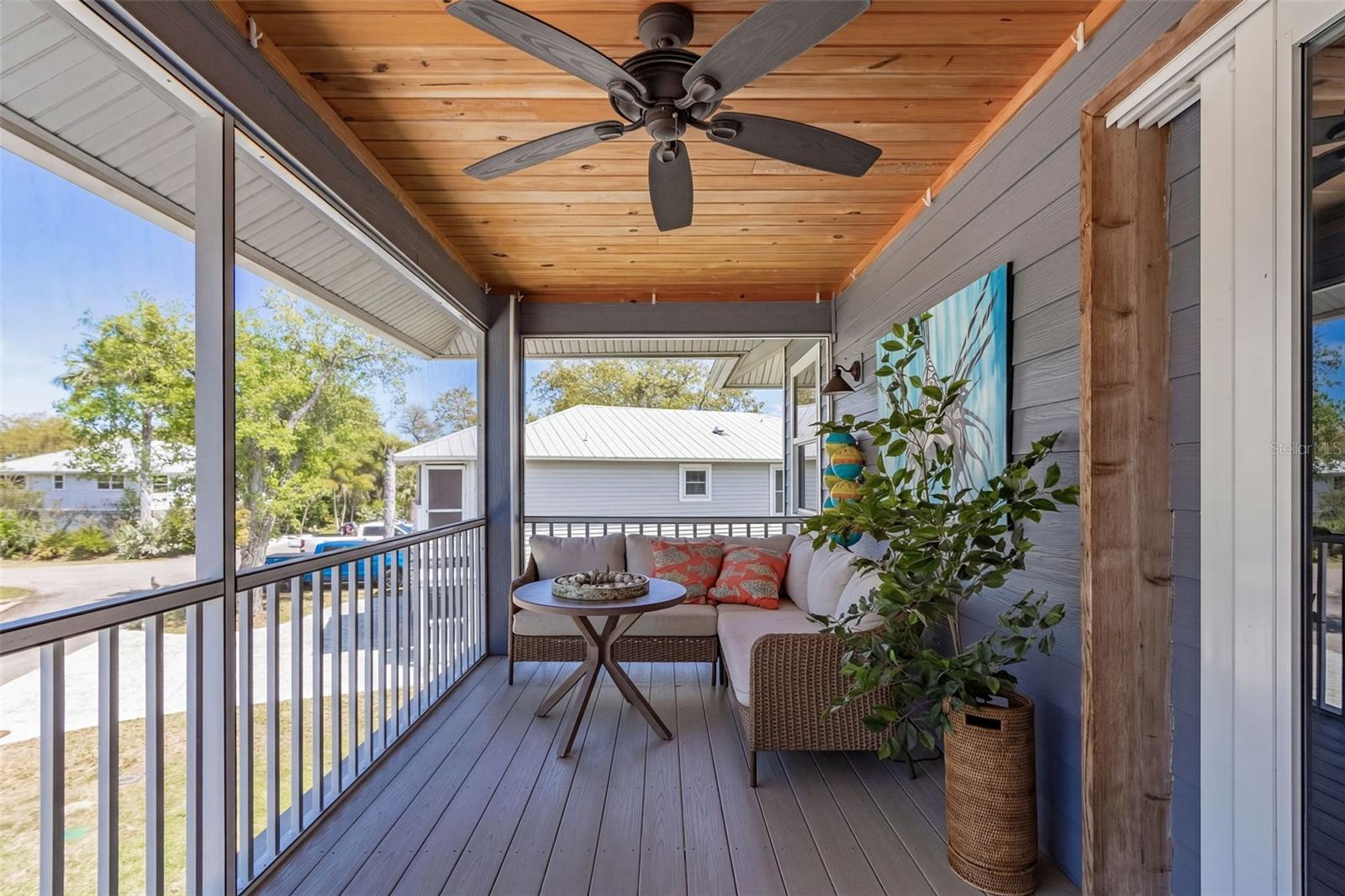 ISLE PINES - Residential