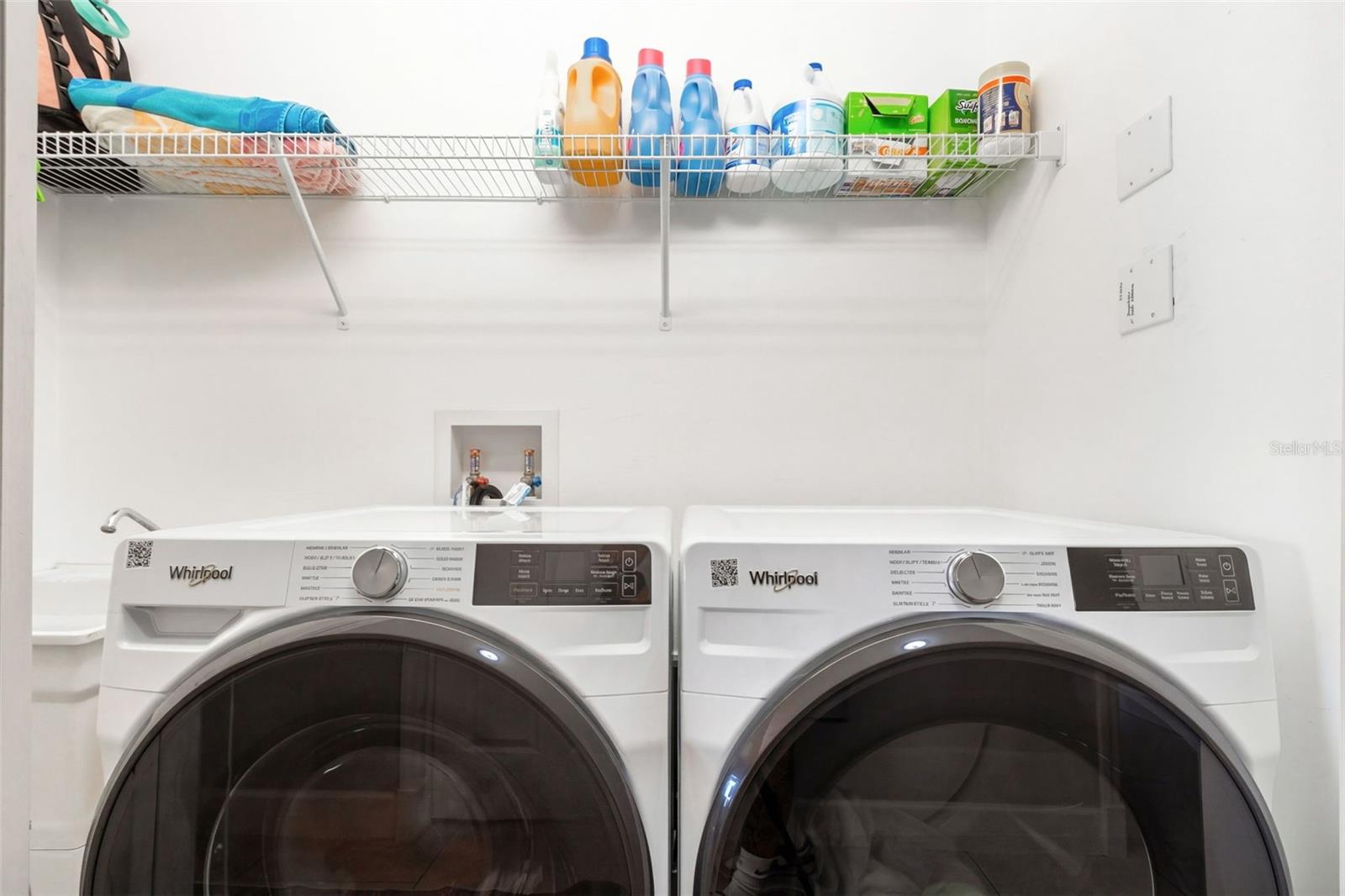 ISLE PINES - Residential