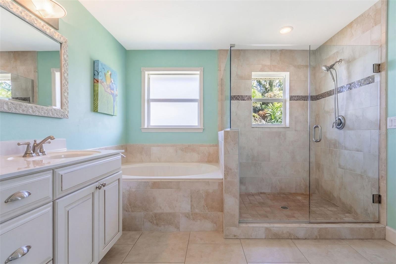 ISLE PINES - Residential