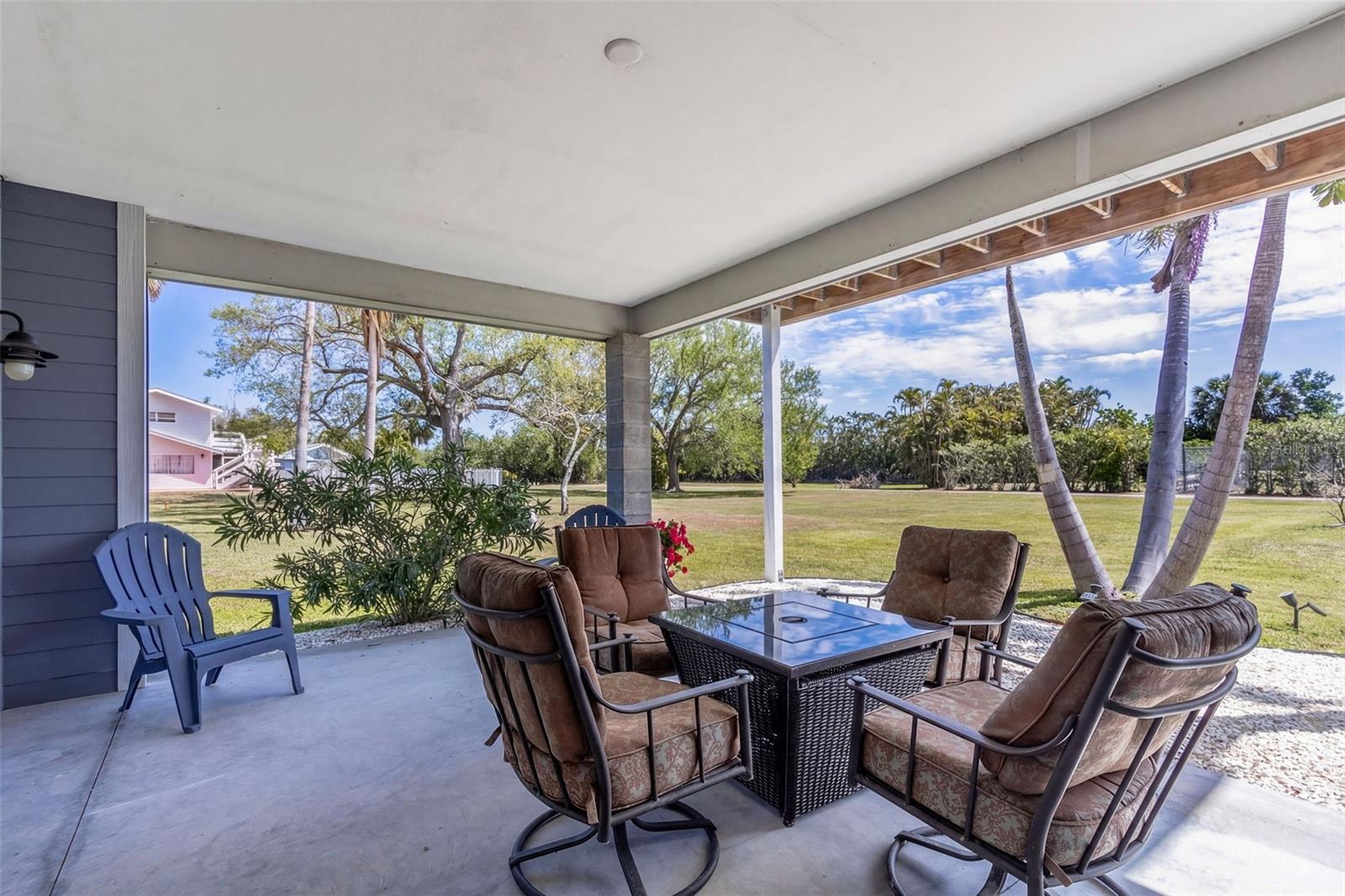 ISLE PINES - Residential