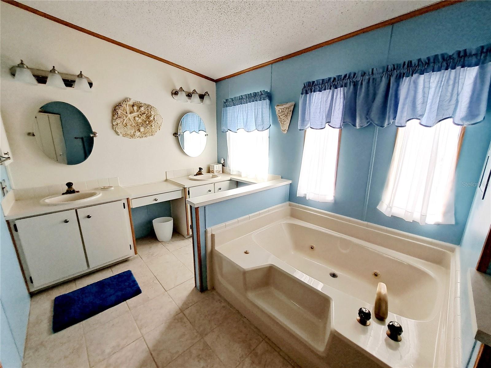 BLUE JAY MOBILE HOME ESTATES CONDO - Residential