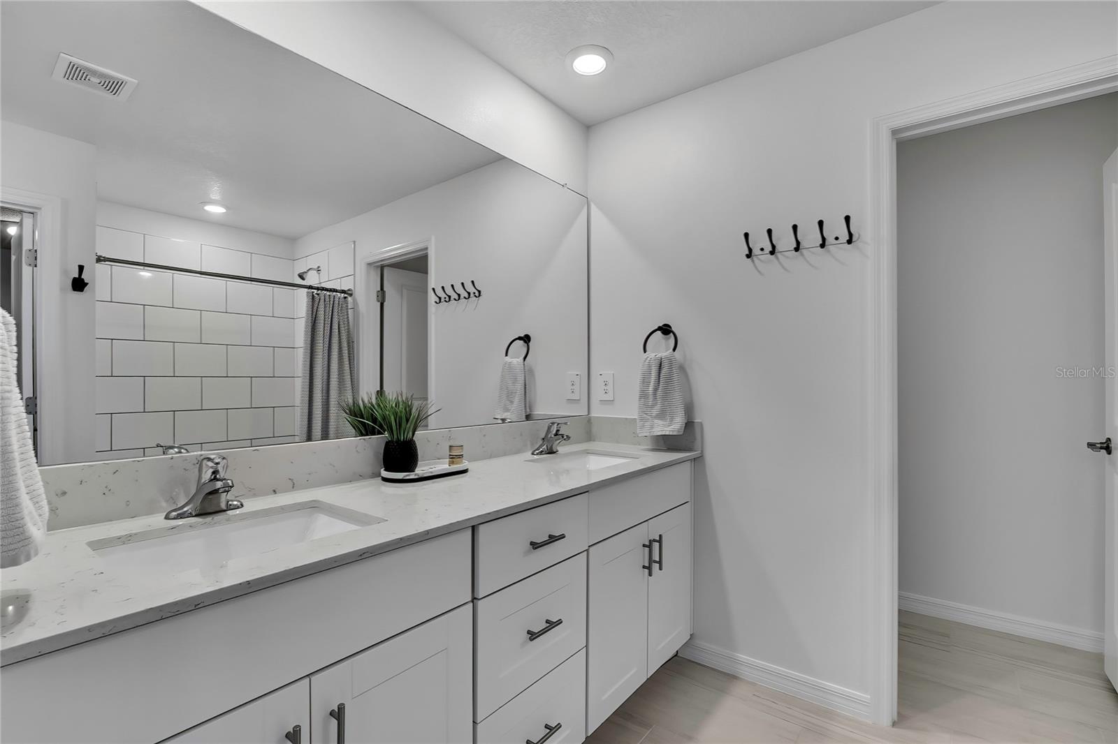 ANGELINE - Residential