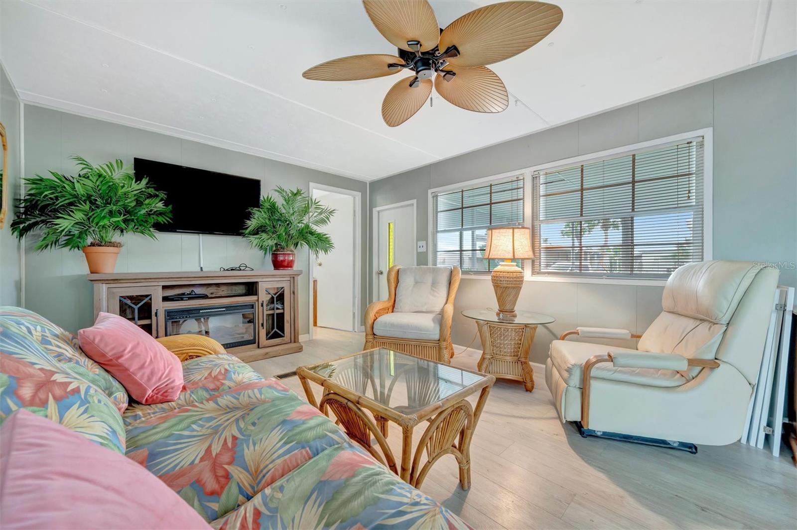 CARIBBEAN ISLES RESIDENTIAL CO - Residential