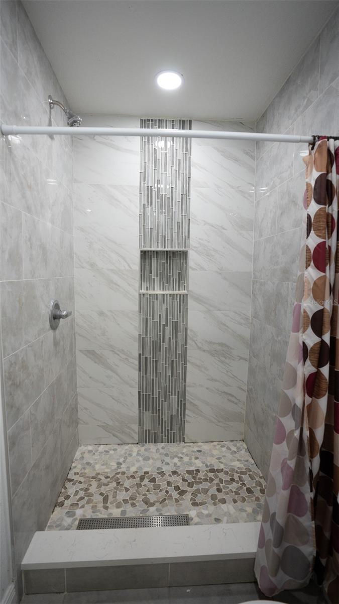 ROLLING GREEN VILLAGE - Residential