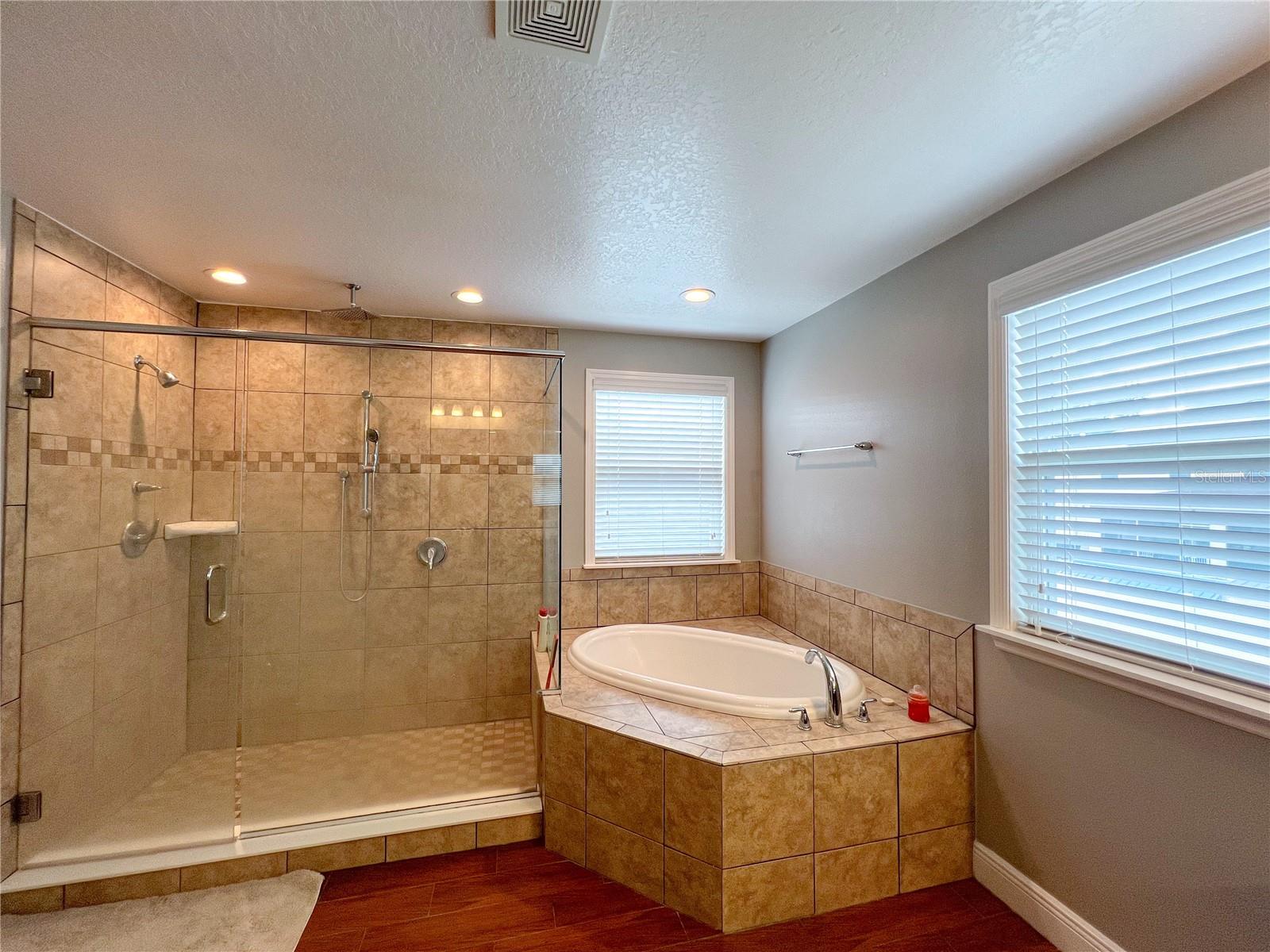NEWBERRY CORNERS PH 1B - Residential Lease