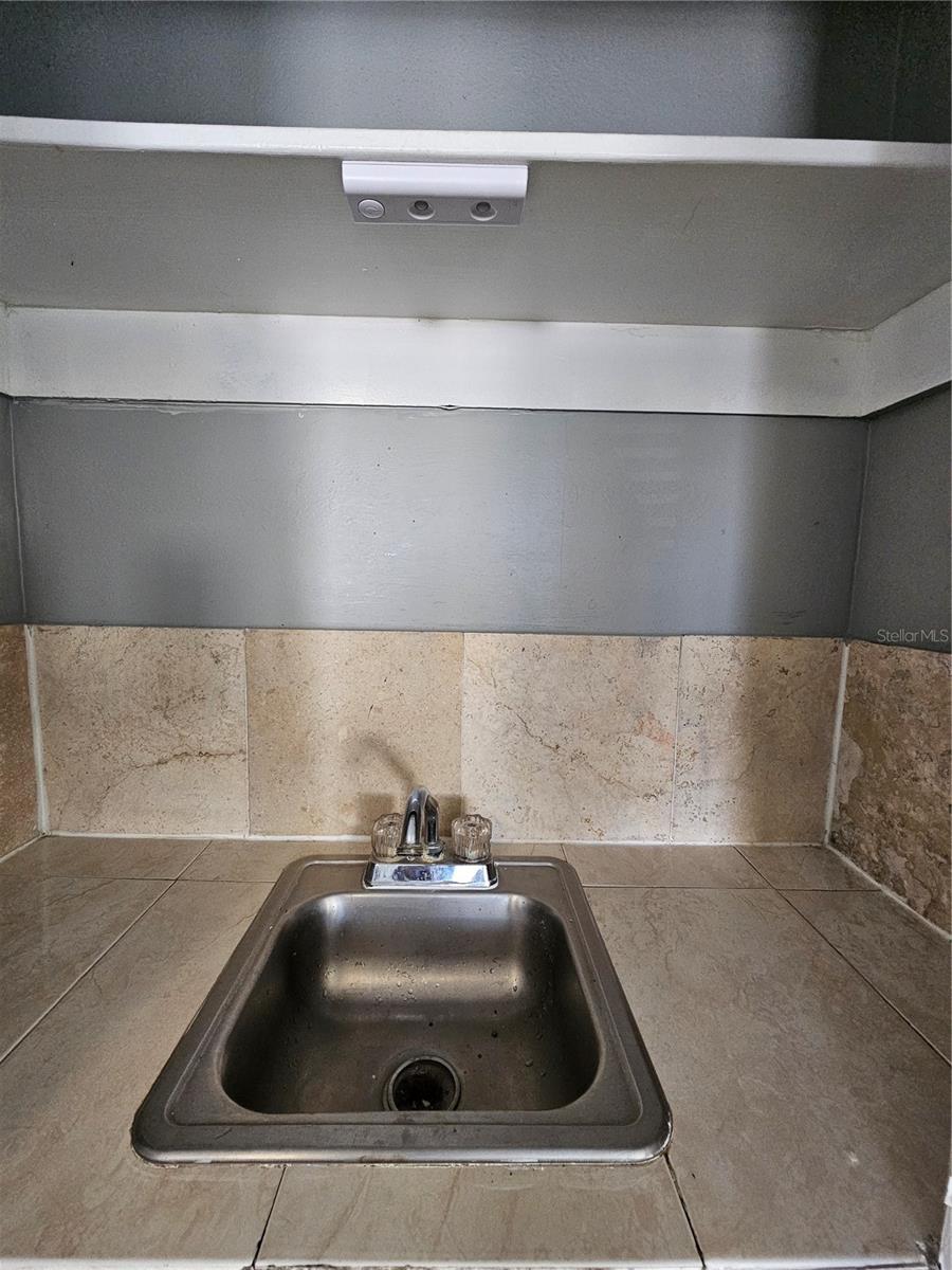 FAIR VIEW ADD - Residential Lease