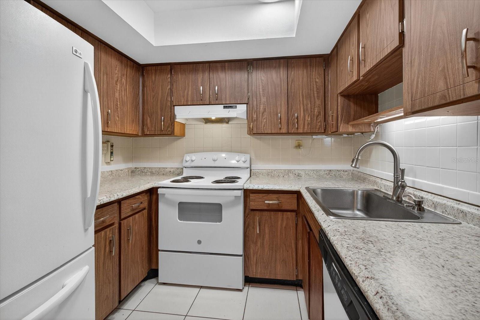 HIGHLAND LAKES CONDO - Residential