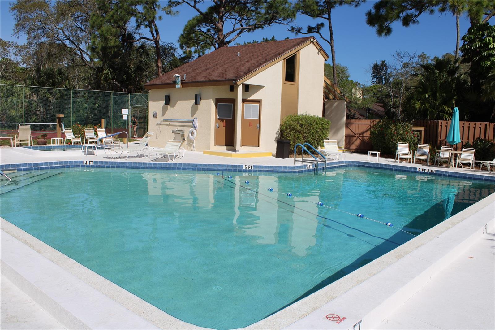 PINE BAY FOREST - Residential Lease