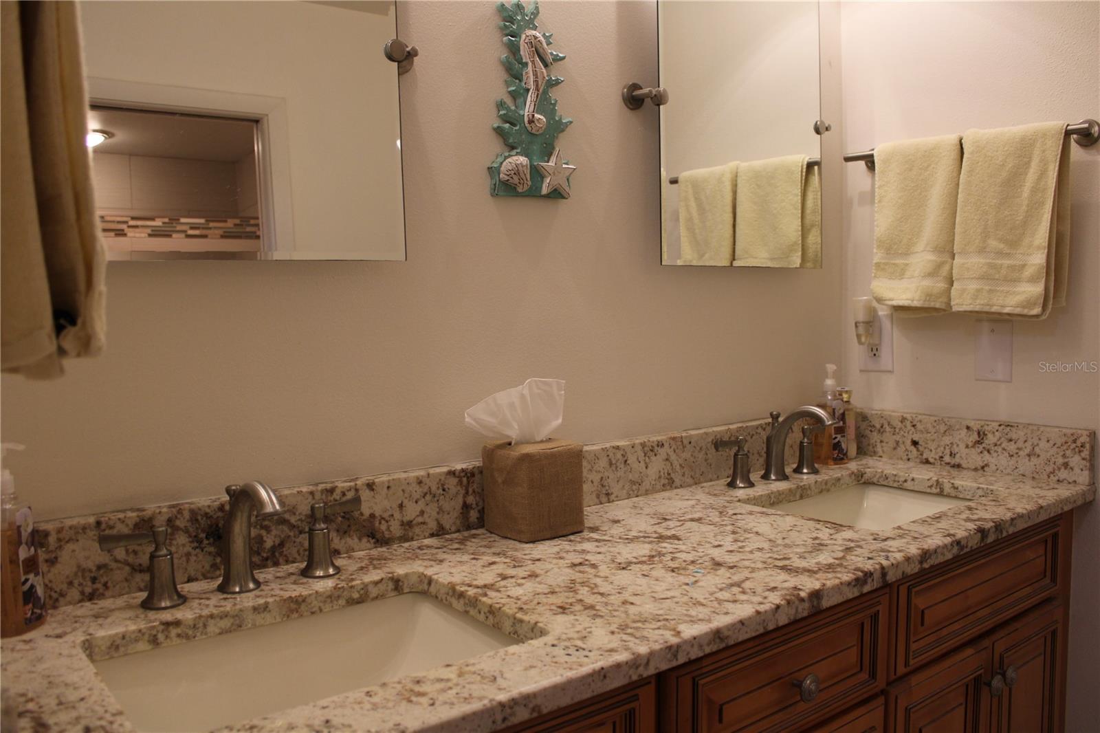 PINE BAY FOREST - Residential Lease