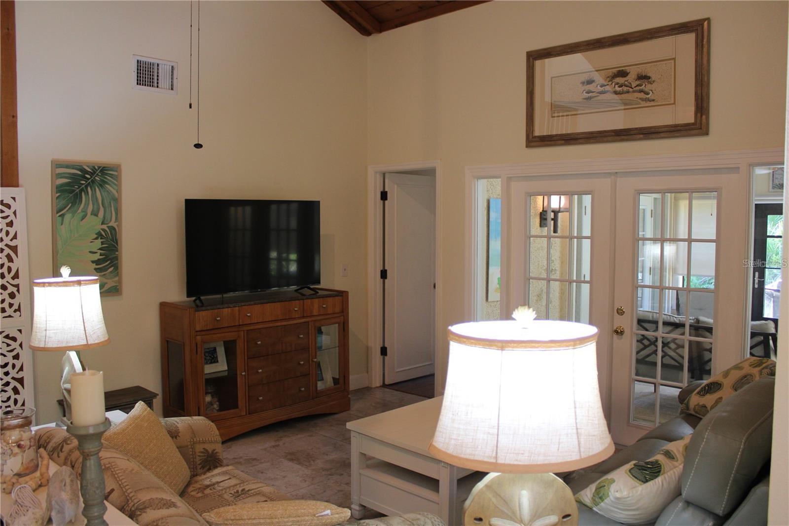 PINE BAY FOREST - Residential Lease