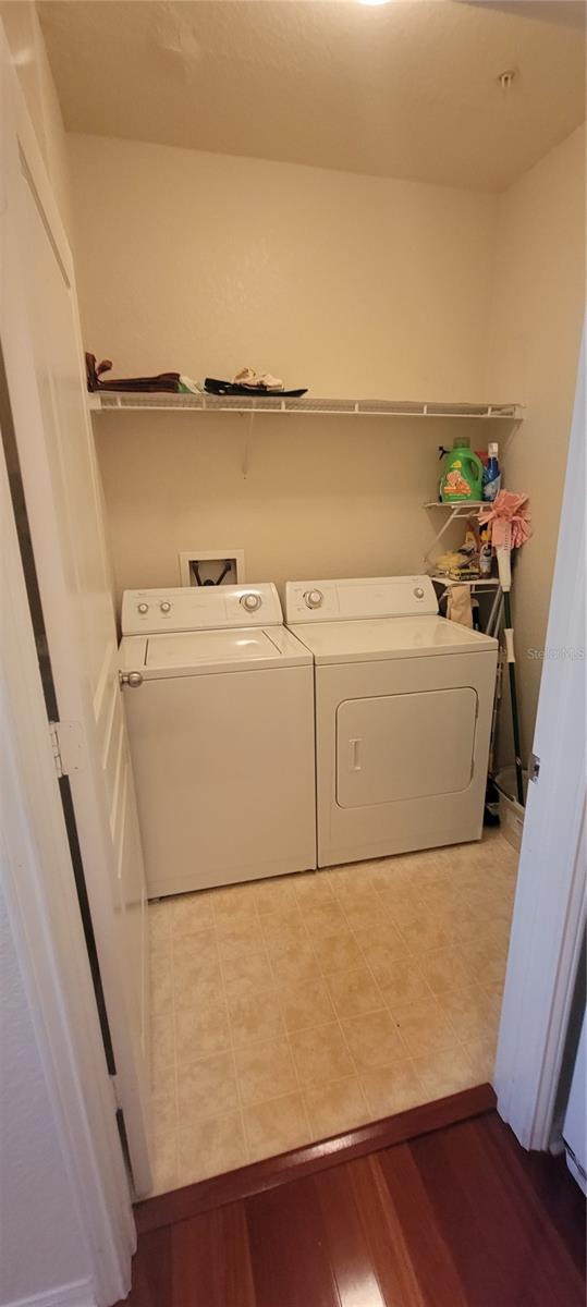 OXFORD PLACE AT TAMPA PALMS A - Residential