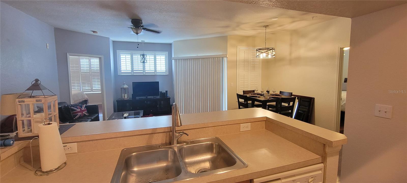 OXFORD PLACE AT TAMPA PALMS A - Residential