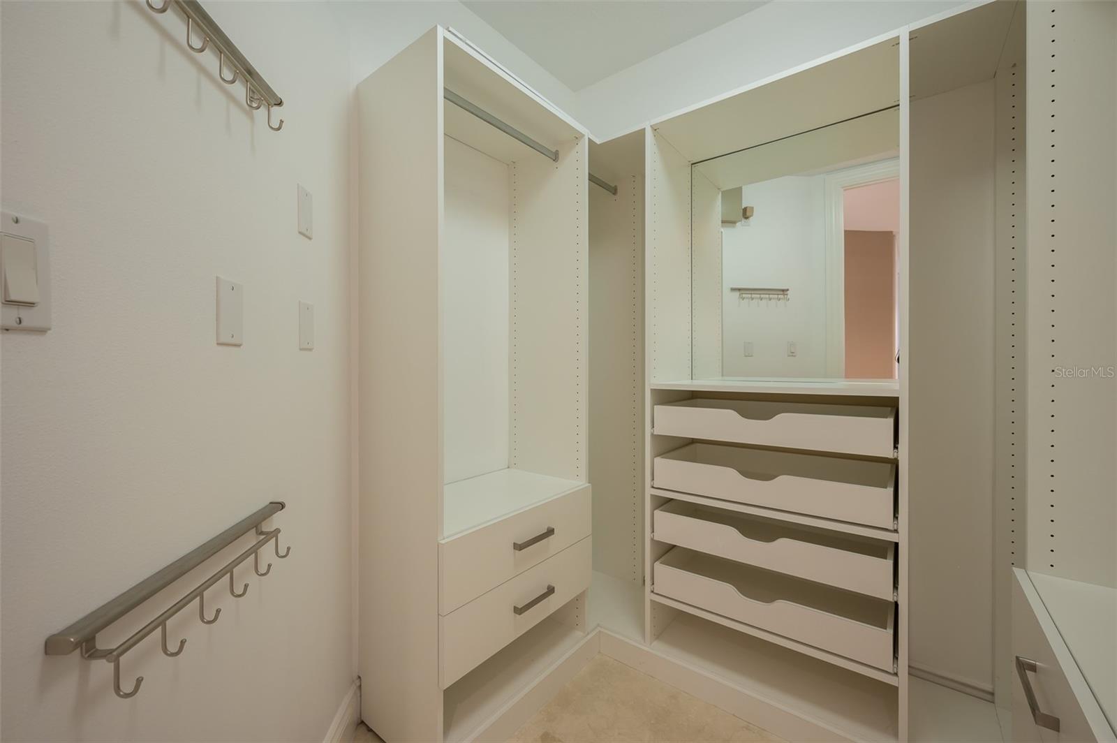 ORCHID BEACH CLUB RESIDENCES - Residential