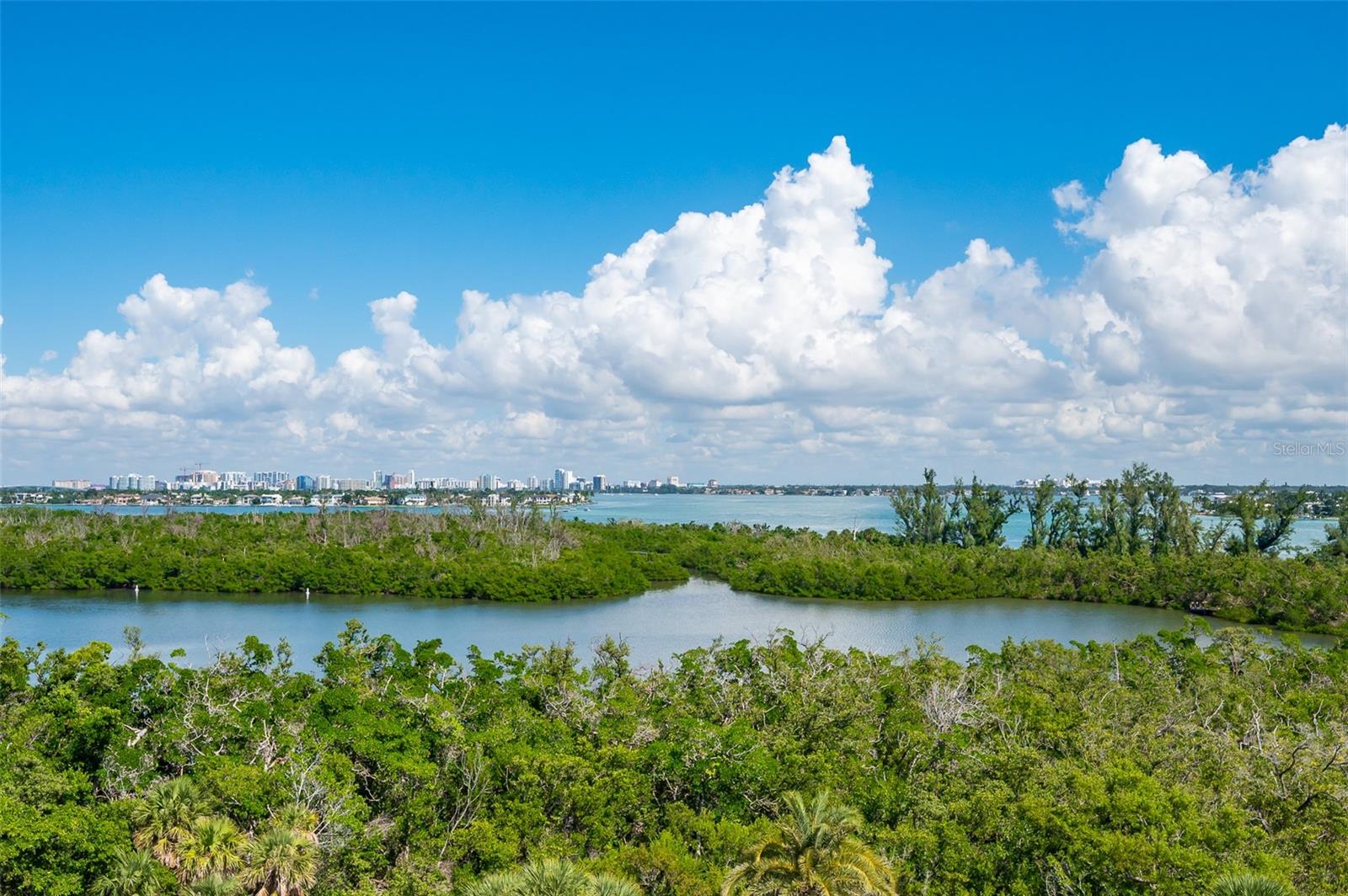 ORCHID BEACH CLUB RESIDENCES - Residential