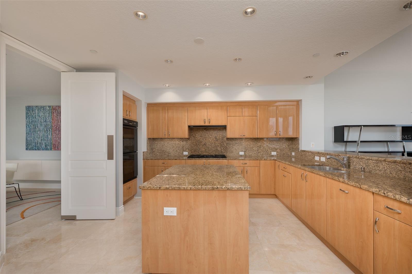 ORCHID BEACH CLUB RESIDENCES - Residential