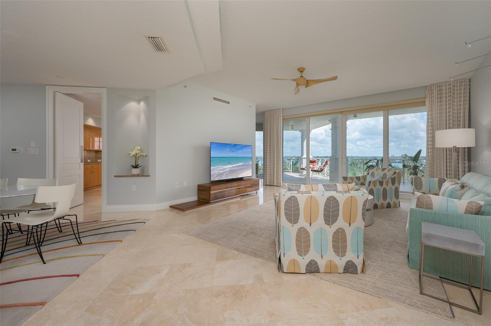 ORCHID BEACH CLUB RESIDENCES - Residential