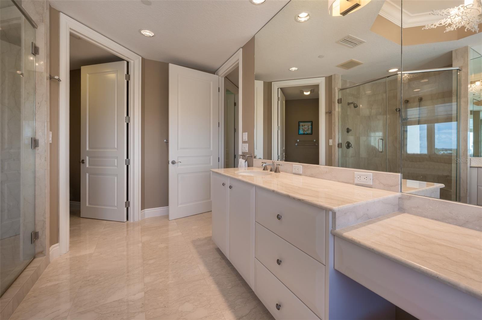 ORCHID BEACH CLUB RESIDENCES - Residential