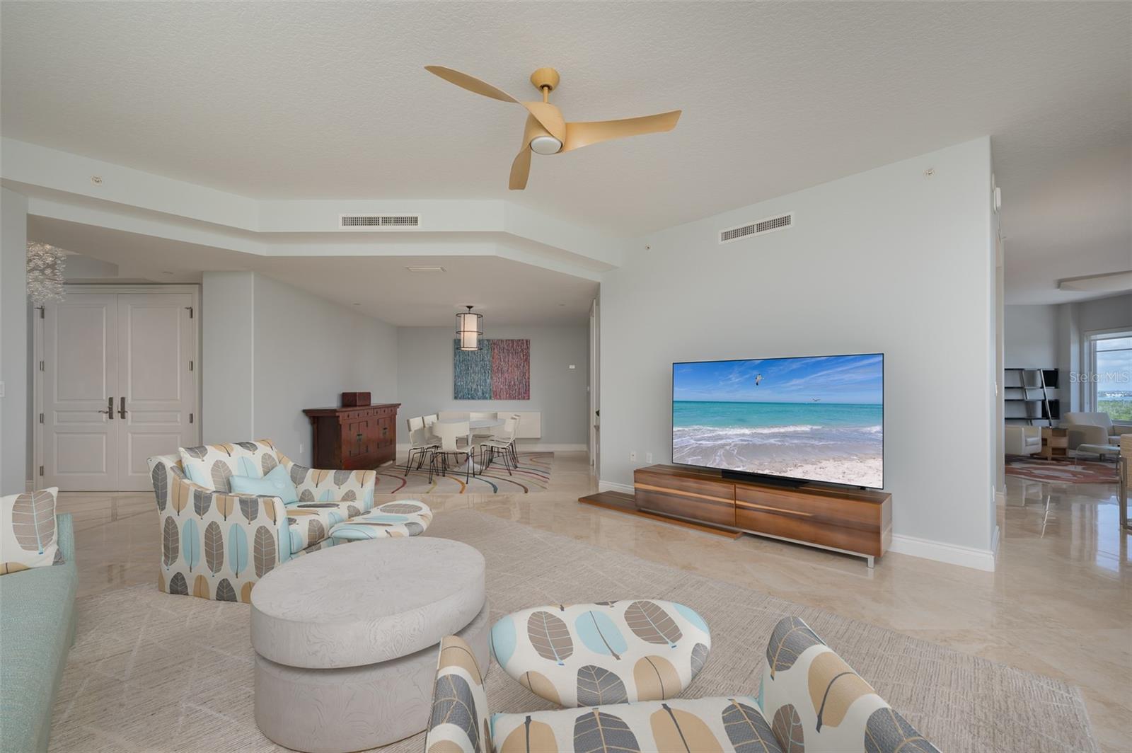 ORCHID BEACH CLUB RESIDENCES - Residential