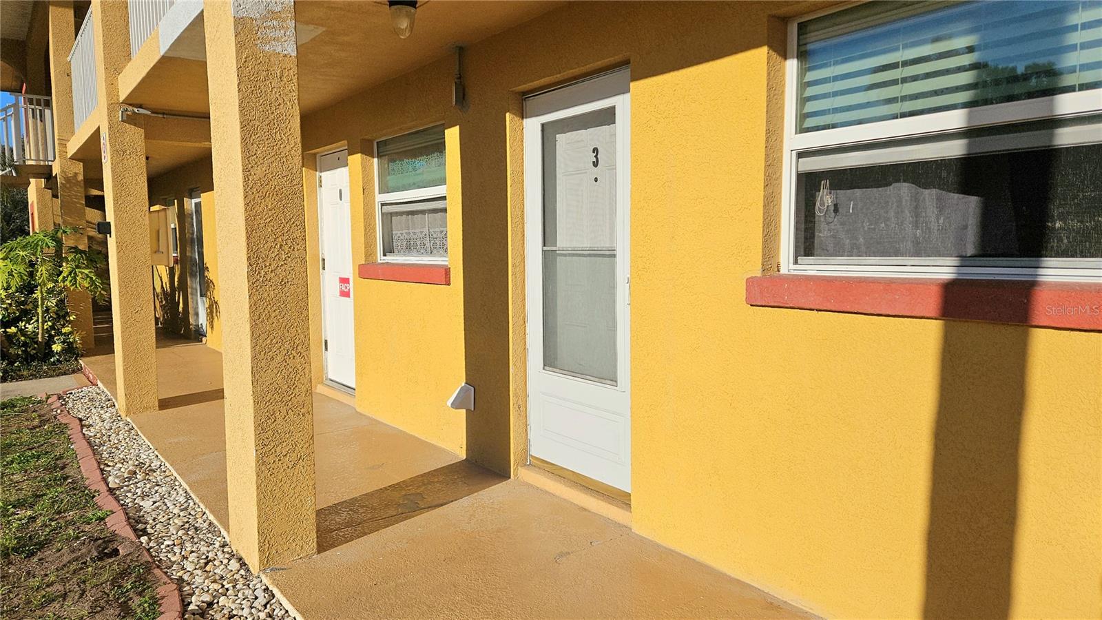 1301 S HERCULES AVE 3
