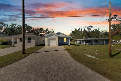 A home in BRADENTON